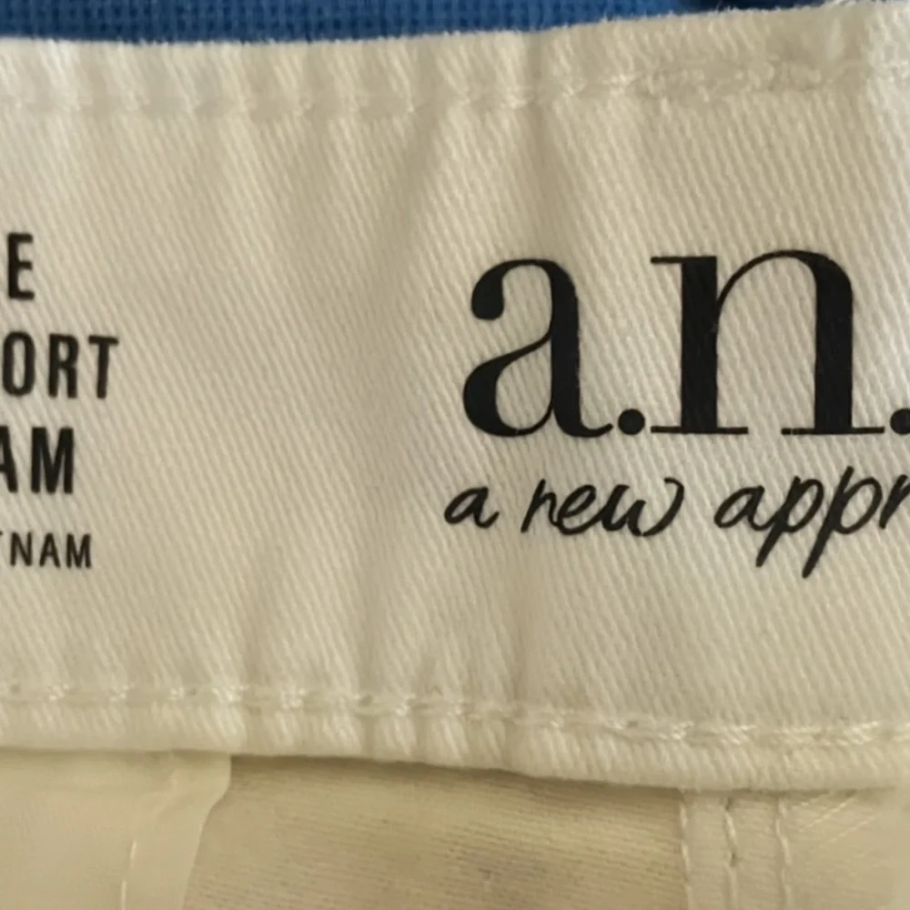 A.N.A Classic White Shorts